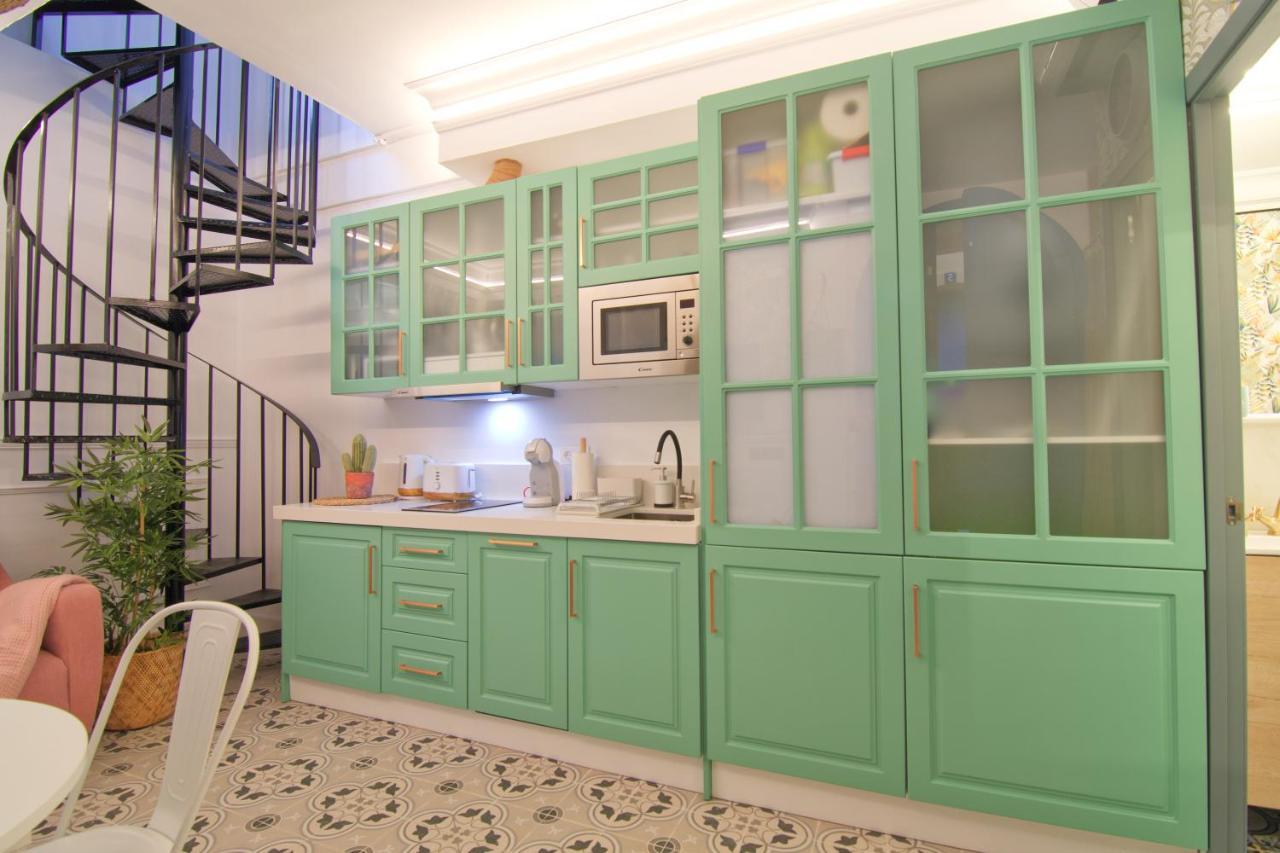 Mara'S Apartments Torremolinos La Mar - Beachfront Tiny House - Bajondillo Exterior foto