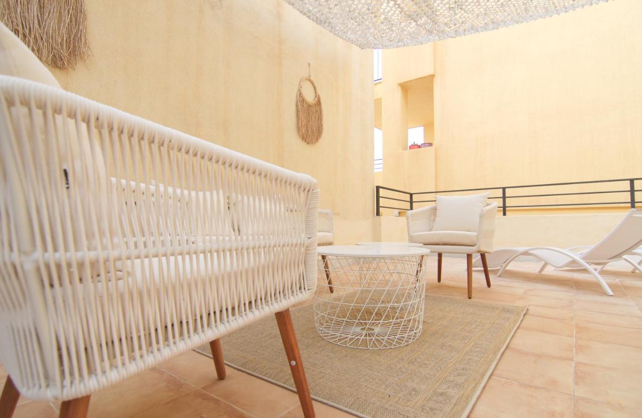 Mara'S Apartments Torremolinos La Mar - Beachfront Tiny House - Bajondillo Exterior foto