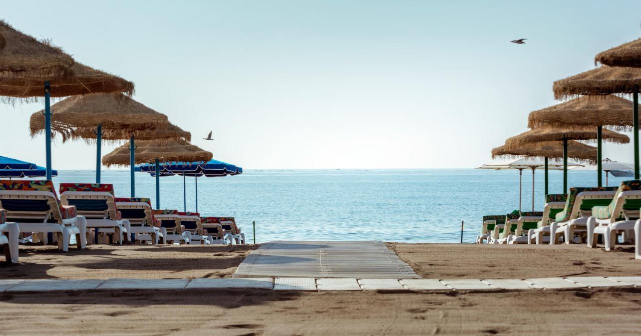 Mara'S Apartments Torremolinos La Mar - Beachfront Tiny House - Bajondillo Exterior foto
